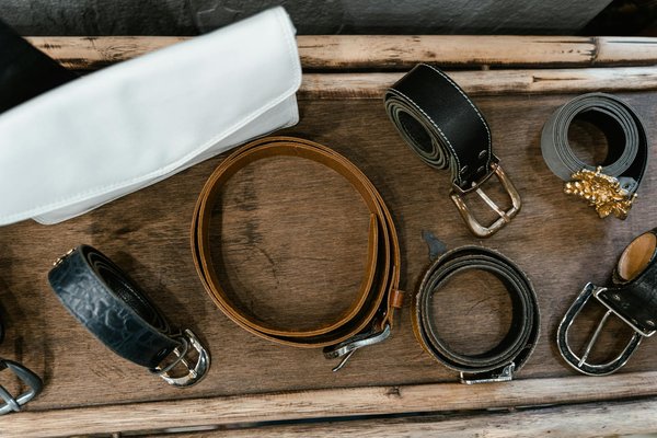 How Can You Style Vintage Leather Belts for a Modern Look?